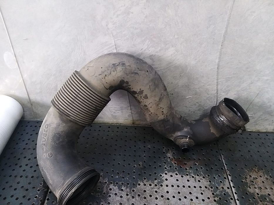 Tub furtun aer 2.3 d iveco daily 6 5802206688
