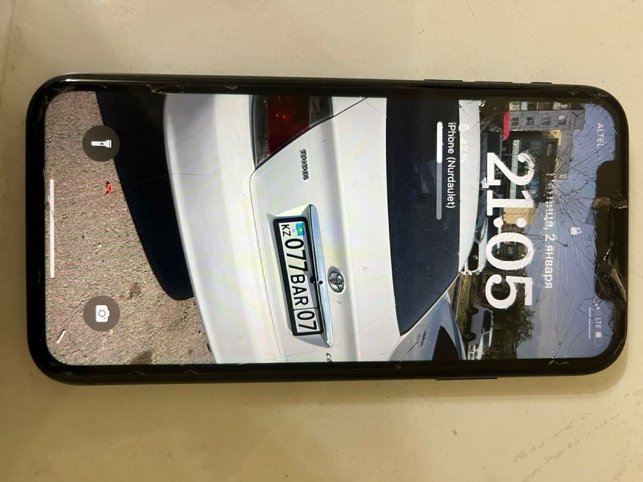 Айфон 11 с коропки