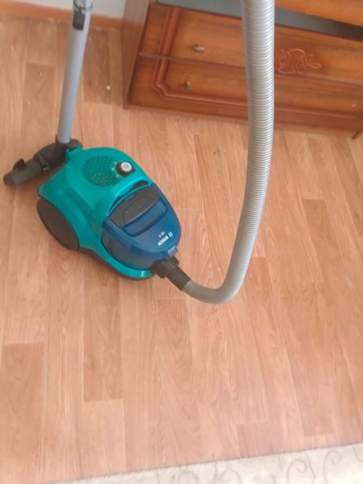 Пылесос BOSCH продам