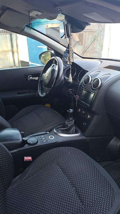 Продам автомашину Nissan