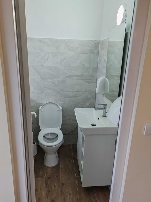 Inchiriez spatiu comercial pe Calea Timisorii.