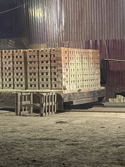 Sfatli pishgan g’isht -arzon narxlarda yetkazib beramiz