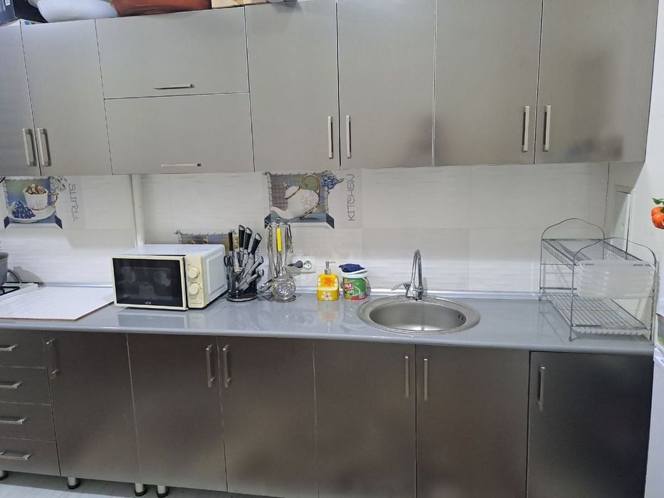 Guliston 4-mavze 2 xona uy SOTILADI