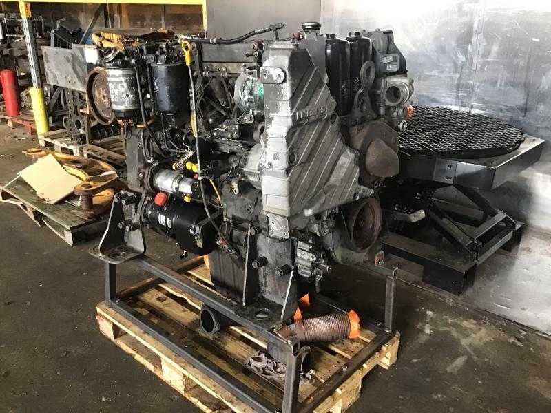 Motor complet D934L Liebherr - Piese de motor Liebherr