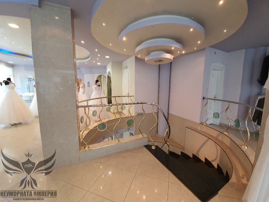 Дава се под наем Магазин в Асеновград - 266 кв.м за 514 € - Снимка #14