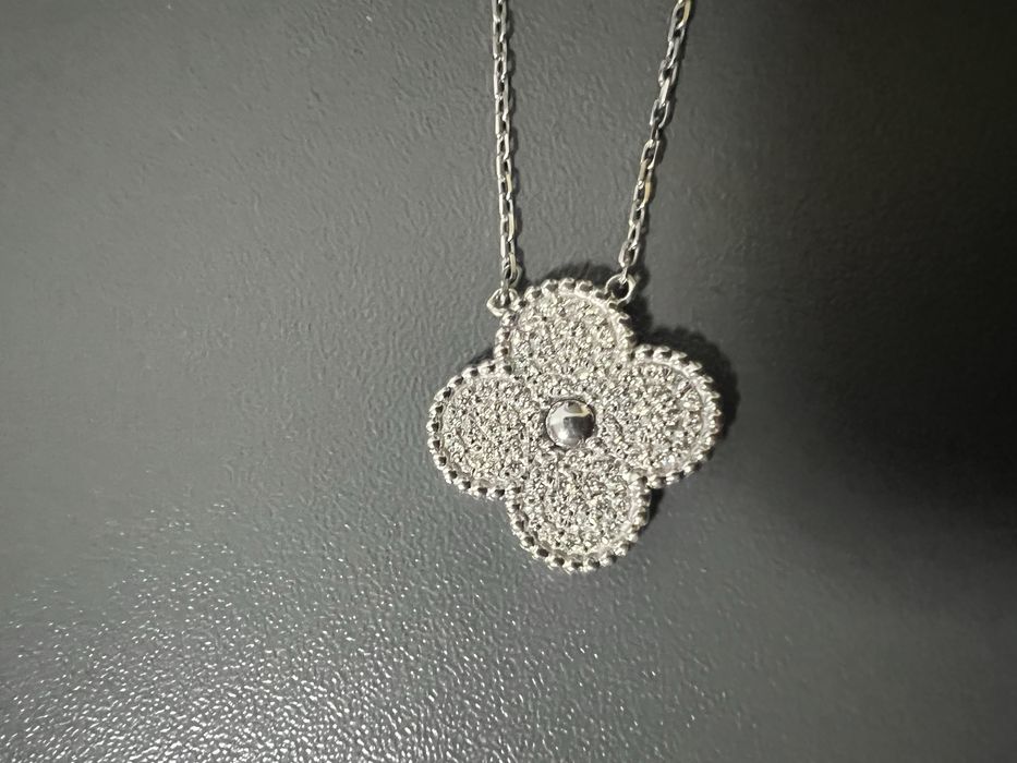 Van Cleef Колье с бриллиантами