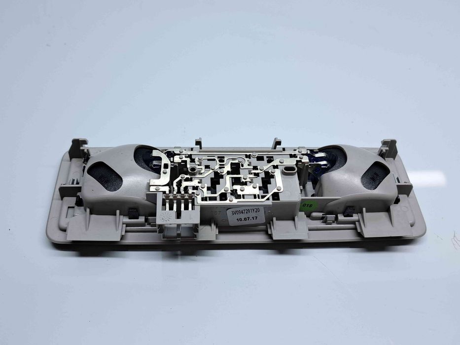 Plafoniera spate Skoda Superb III (3V3) [Fabr 2015-prezent] 3V0947291
