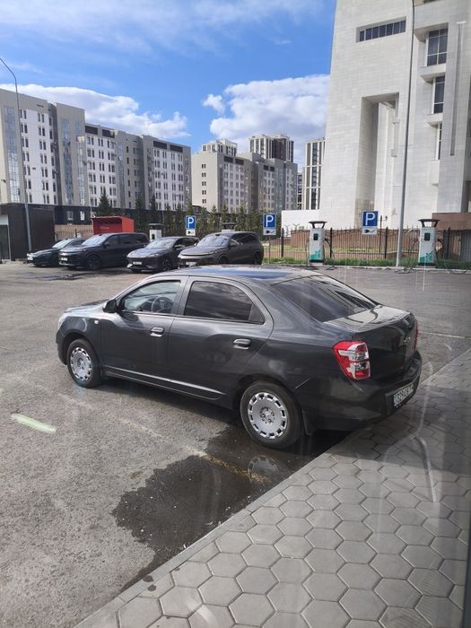 Шевроле кобальт 2022