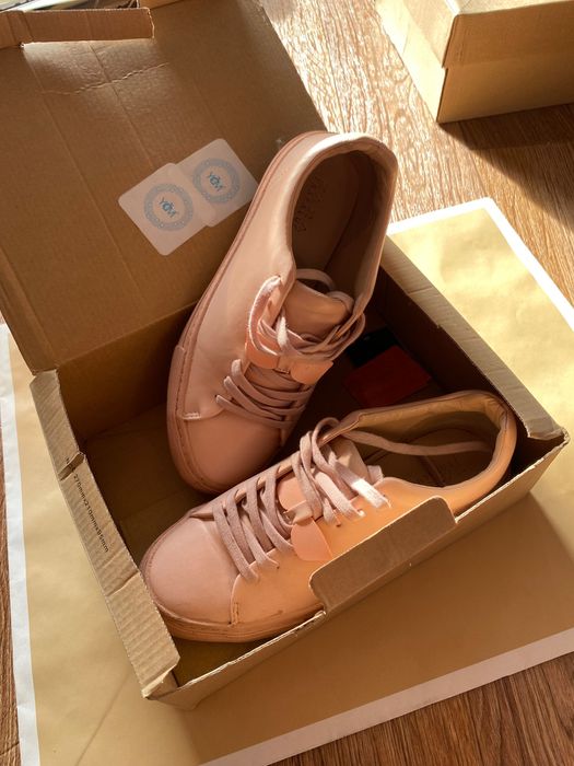 Продам кеды Zara