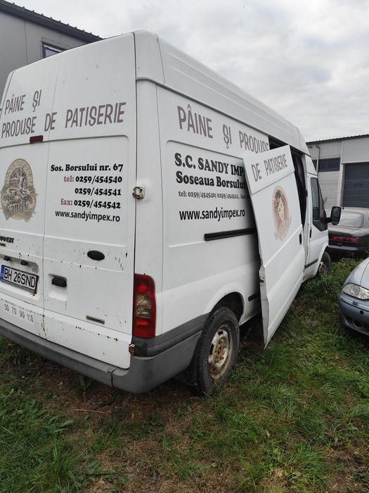 Ford transit anul 2013