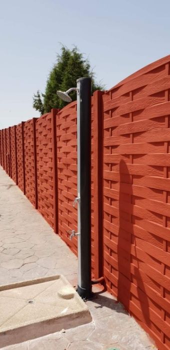 Ofera  matrițe noi pt garduri ,lemn impletit,import Anglia!