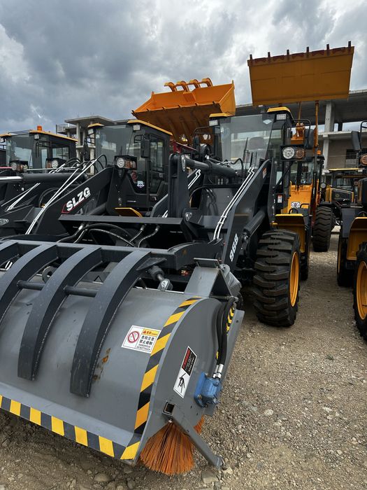 погрузчик 2.5тонны  ZL968
