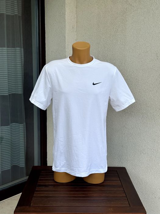 Мъжка тениска Nike Dri-FIT - размер М, Отлично състояние