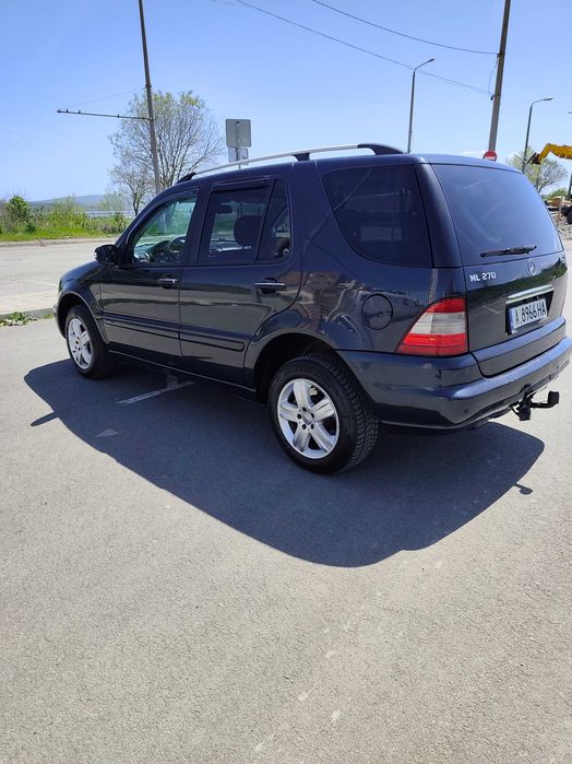 Продавам Мерцедес ML 270 cdi.2005г.