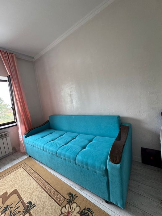 Продам диван и кресло