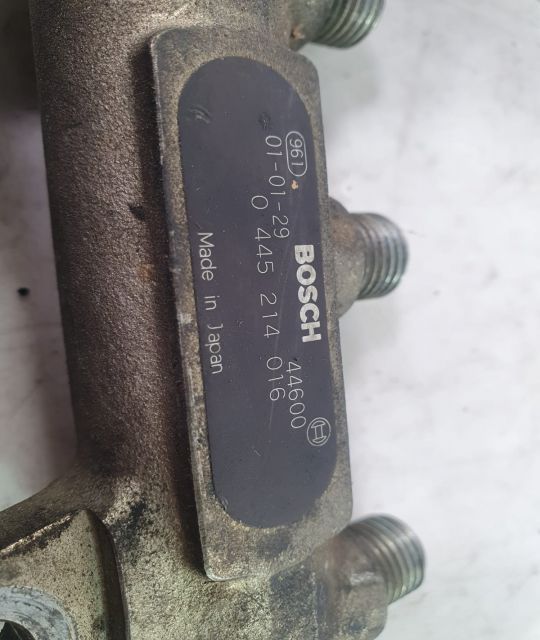 Rampa injectoare 0445214016 0281002406 Fiat Punto 3 seria