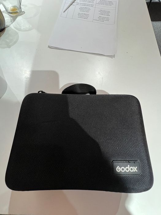 продаю Godox AD 100pro