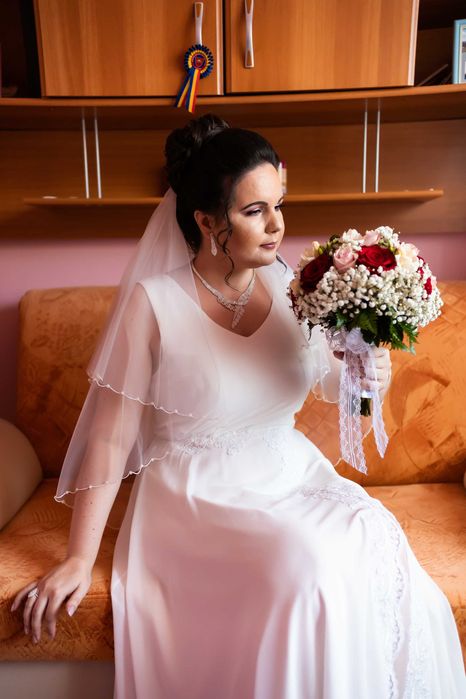 Vand rochie de mireasa