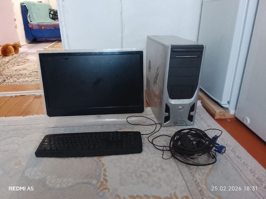 Компютер 2010 жыл