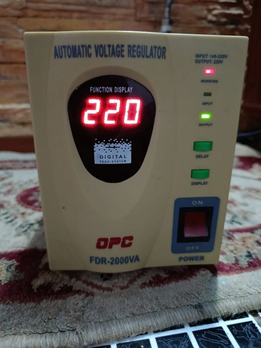 Стабилизатор напряжения