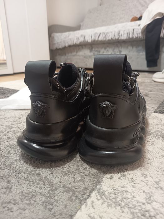 Versace Chain Reaction