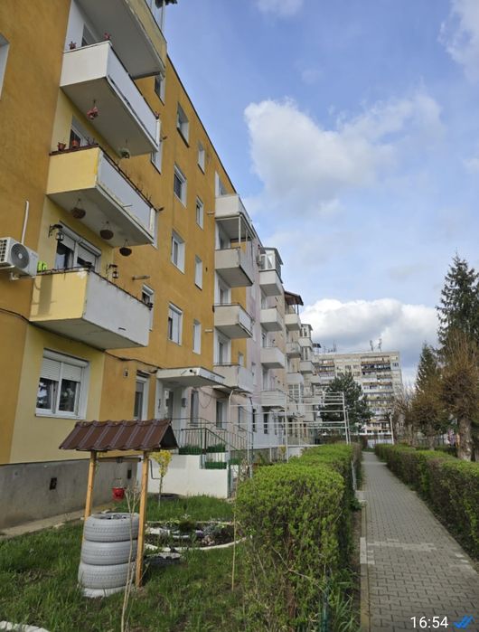 Se vinde apartament Gura Campului Medias zona foarte bună