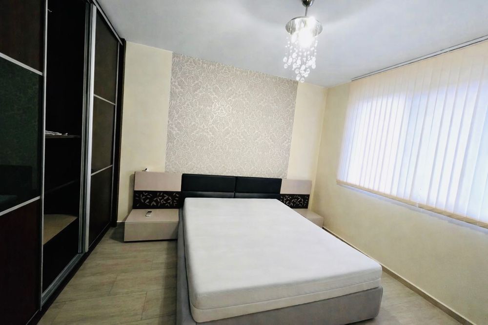 Продава се Тристаен апартамент в Асеновград - 103 кв.м за 634 €/кв.м - Снимка #12
