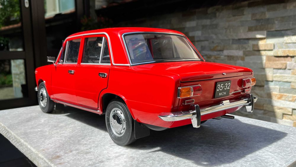 макет на ЖИГУЛИ 1:8 НОВА