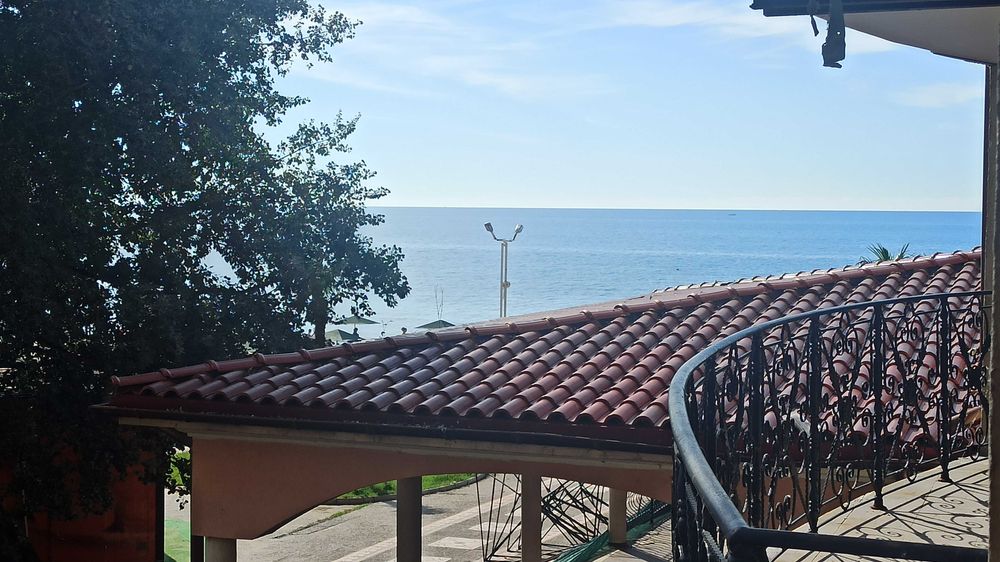 Продава се Тристаен апартамент в к.к. Елените - 107 кв.м за 1402 €/кв.м - Снимка #4