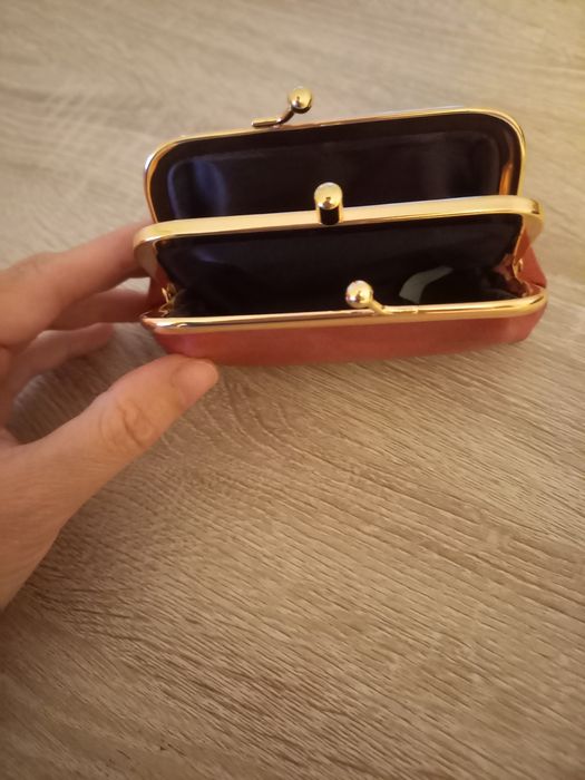 Дамско  портмоне тик- так