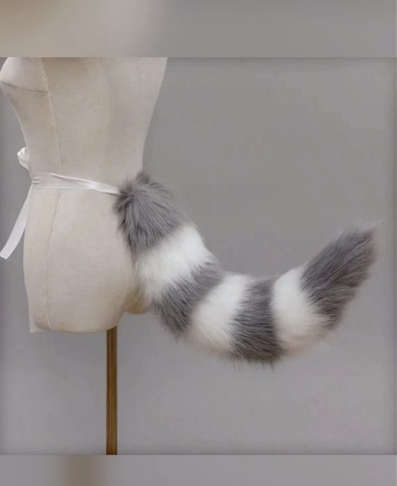 Furry tail/ coadă furry
