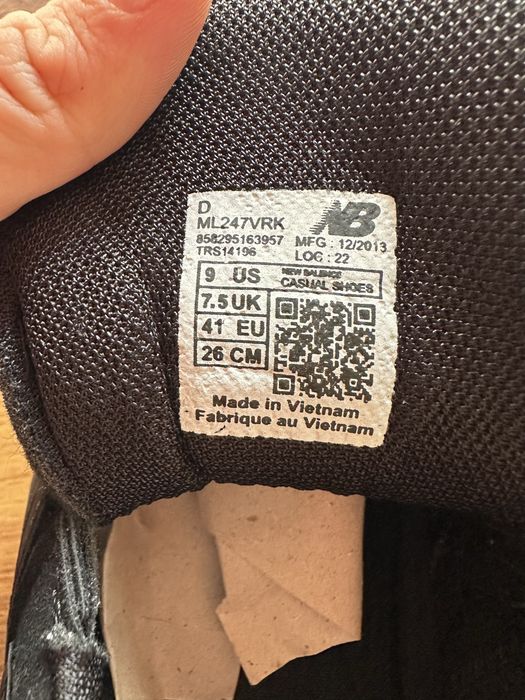 Маратонки New Balance 9060 в черно,размери от 36 до 46 номер