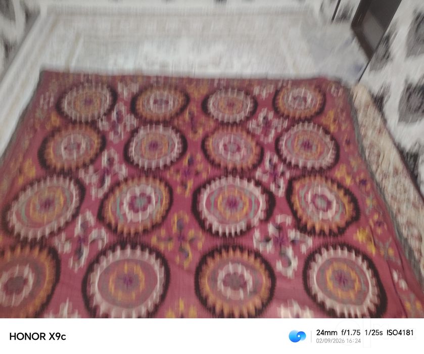 70 yillik kashta sotiladi