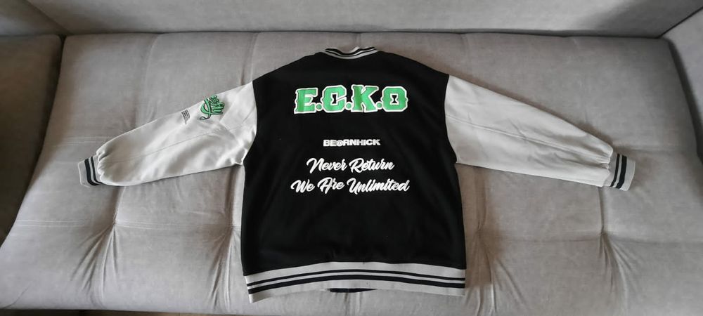 Бомбер 164-170р тёплая кофта