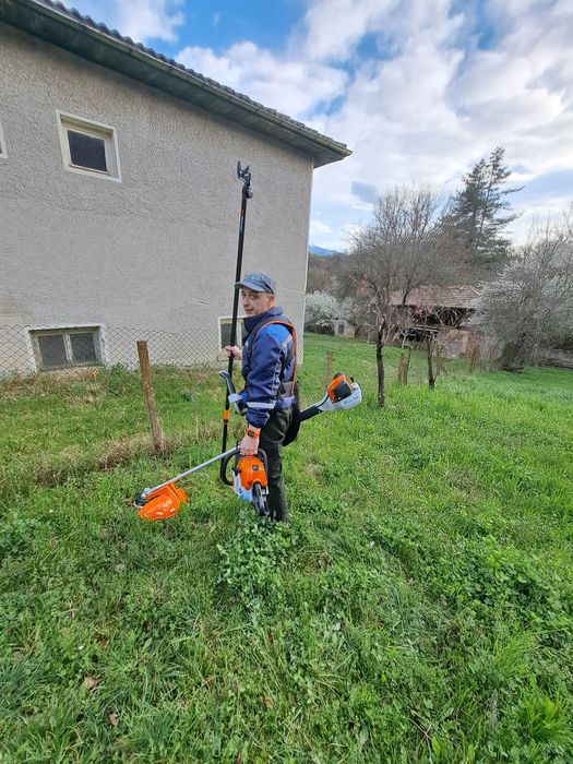 Професионално почистване на дворове и градини в Габрово и района - STIHL