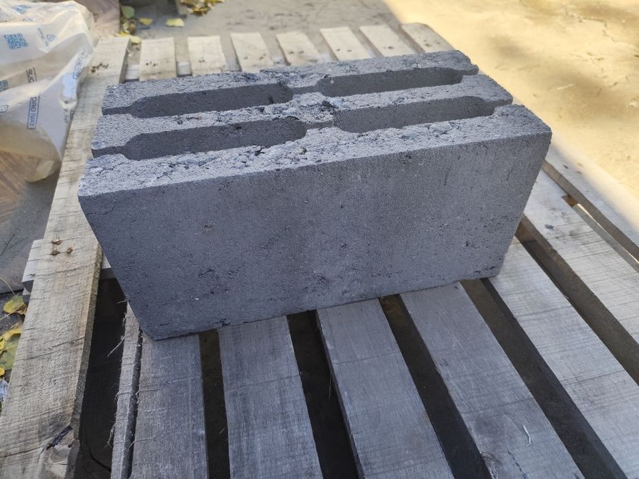 Пескоблок новый пресованный