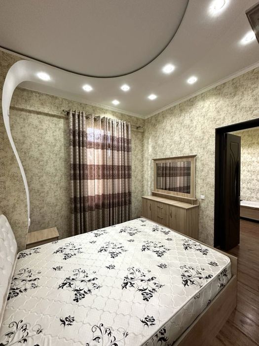 Продаю 2в3/2/2, Рядом с школой №5, сзади СНБ, Район Радуга.