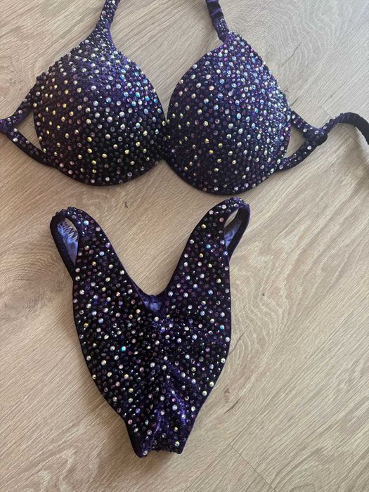 Vand costum Bikini Fitness