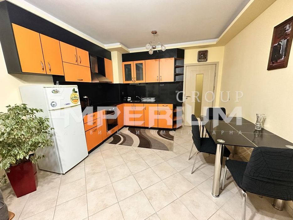 Дава се под наем Двустаен апартамент в Варна, Възраждане 1 - 70 кв.м за 448.8 € - Снимка #2