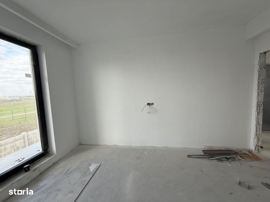Casa| Vila Individuala | Lux| Com 0% | 5 Cam| Proprietar| Nou ! Curte