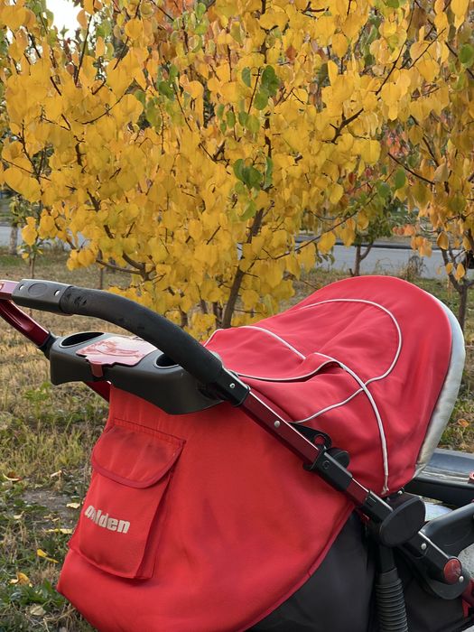 Kolyaska sotiladi kachestvasi zo’r 500ming so’m