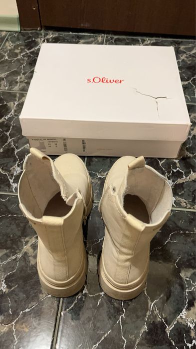 Боти s’Oliver бежов