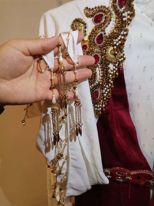 Қазақша койлек жакет орамалымен