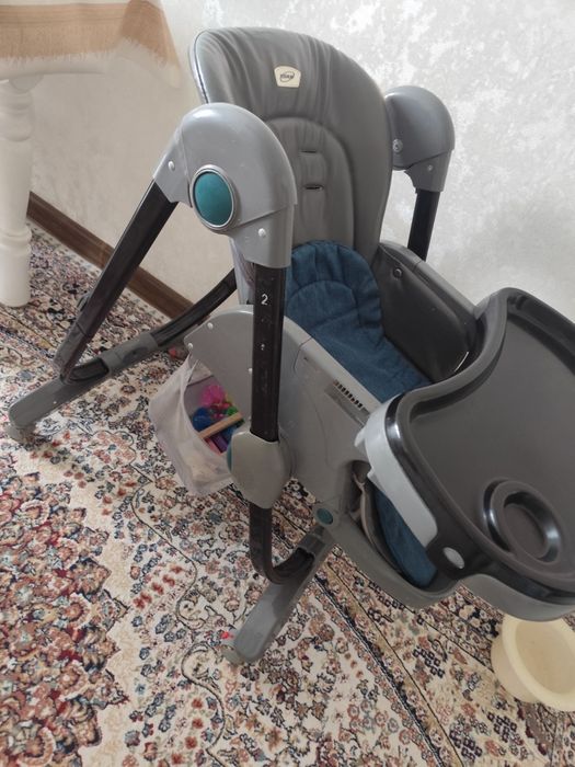 Детский стул для кормления