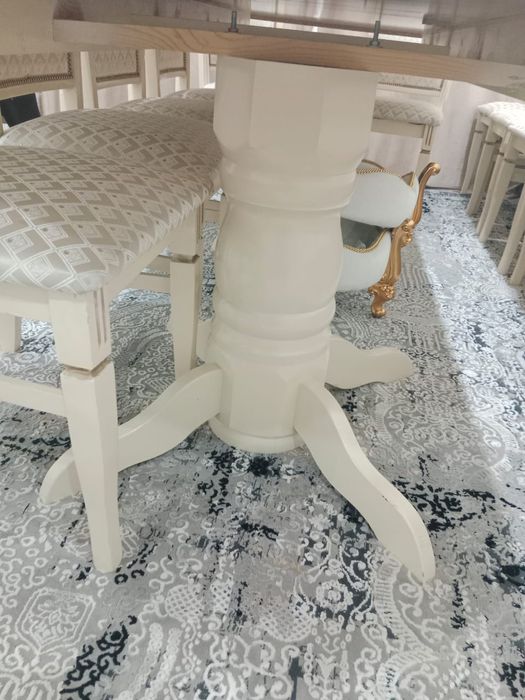 Продам Стол со стульями 200тыс