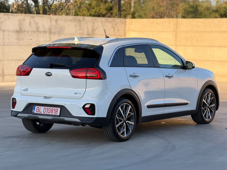 Kia Niro 2021 hibrid, 12.550 € — imagine 4