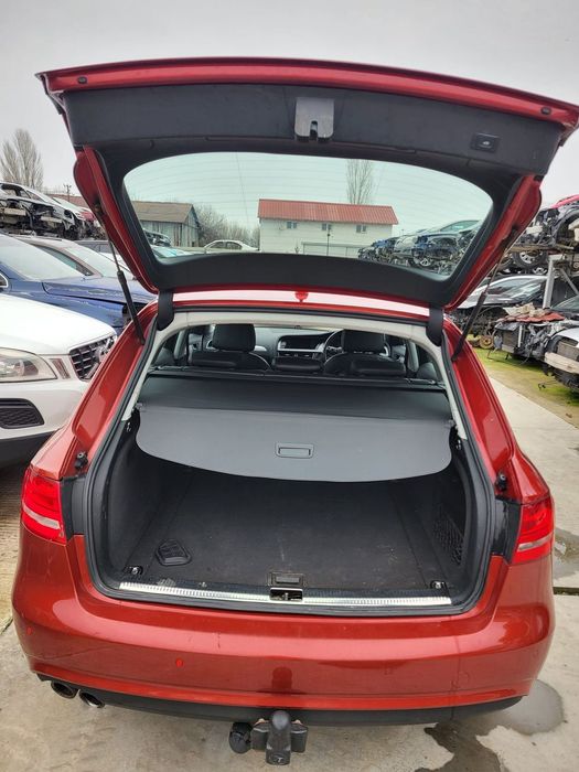 Dezmembram Audi A4 B8.5 2.0 CGLC automat Bara fata / Capota/ Far