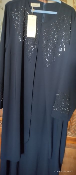 Женское платье новое