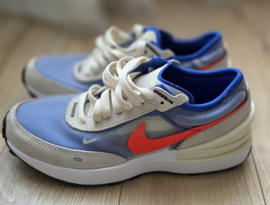 Adidasi Nike damă