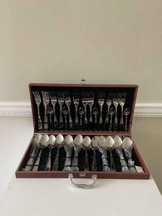 Набор столовых приборов AlpenBerg. г.Актау